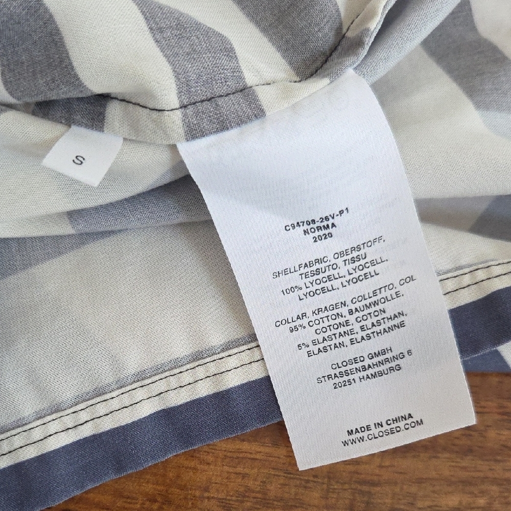 {Closed} Norma Lyocell Blouse (Small) - Picture 11 of 12